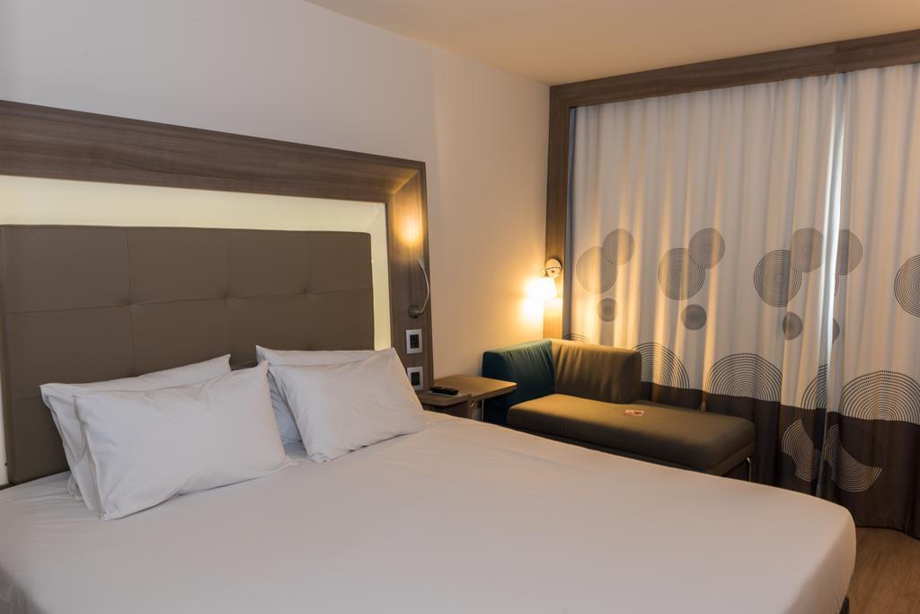 Executive Apartment One Double Bed